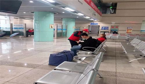 靈石縣汽車站開展“不忘初心、牢記使命”主題教育志愿服務活動